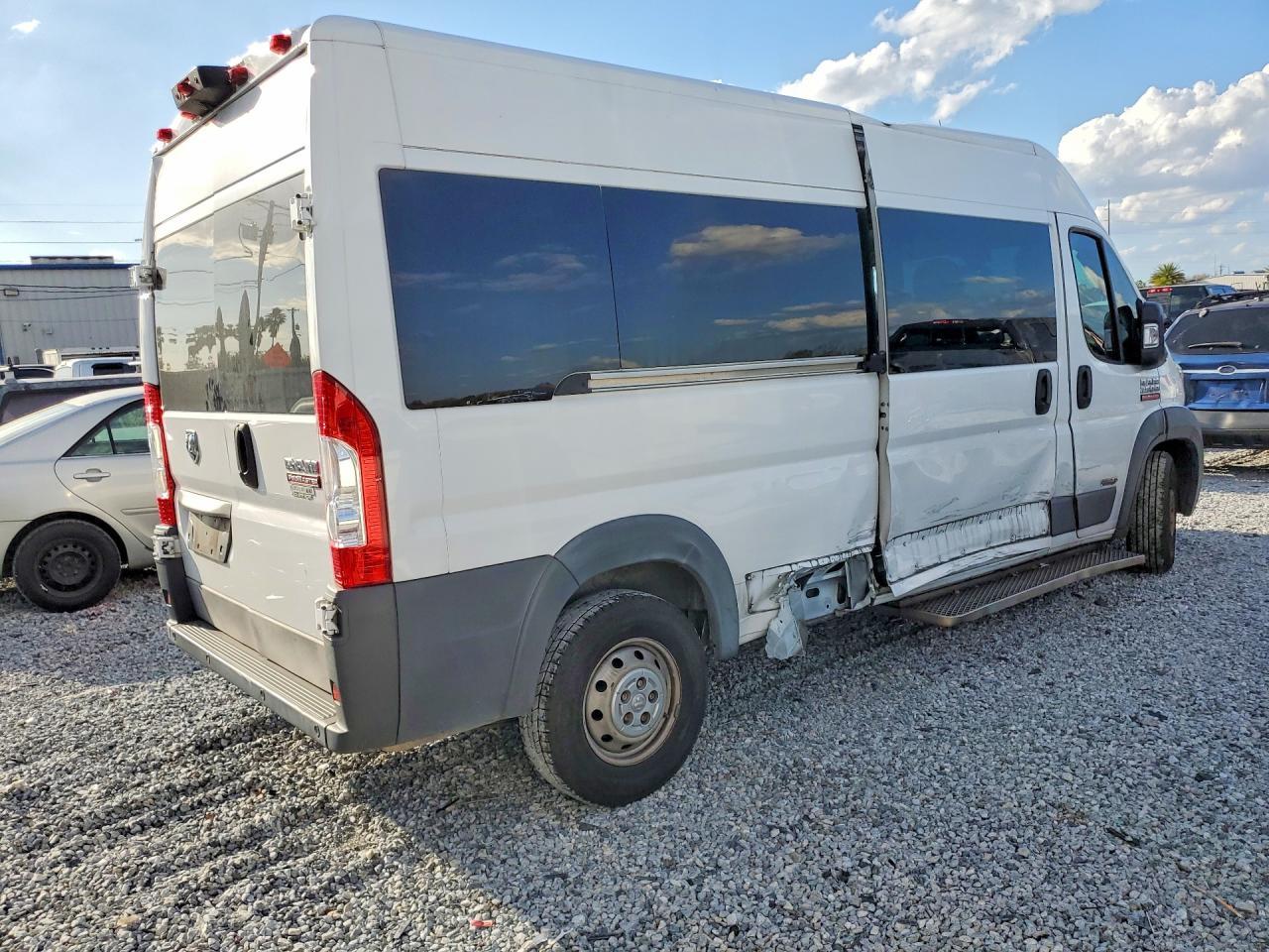 2017 Ram Promaster 2500 2500 High - zdjęcie 3