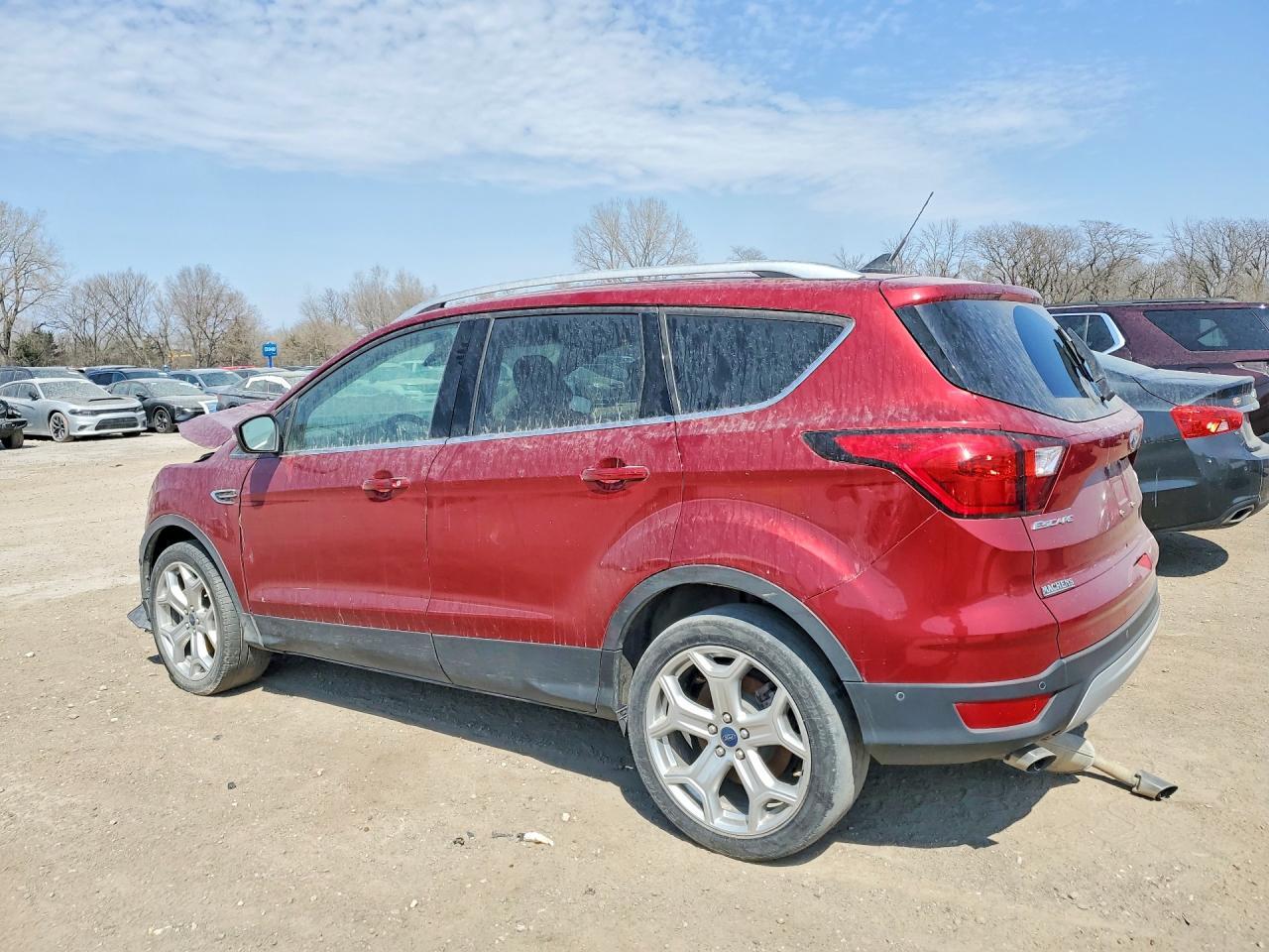 2019 Ford Escape Titanium - zdjęcie 2