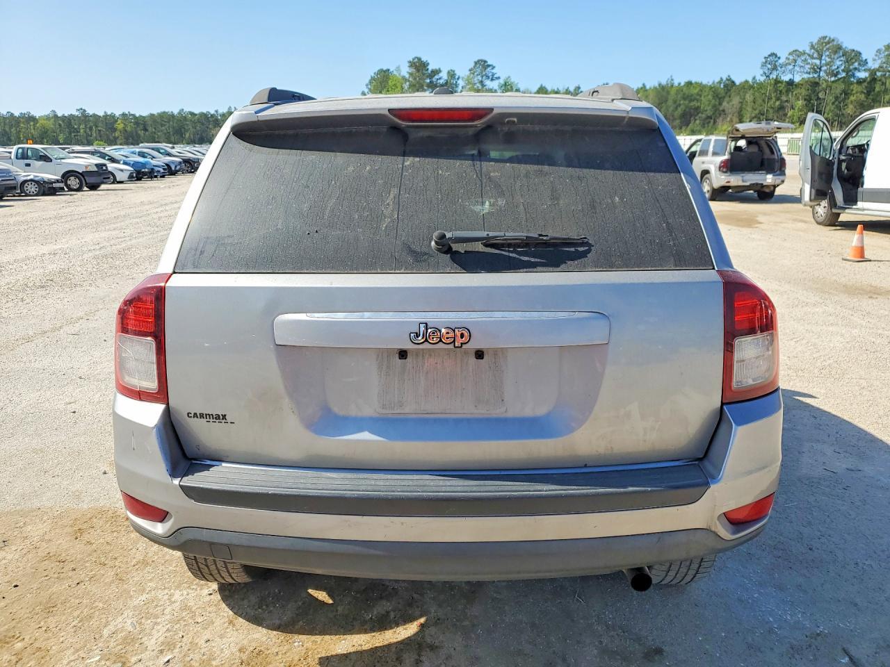 2016 Jeep Compass Sport - zdjęcie 6