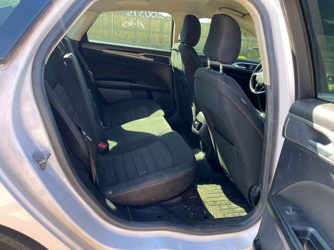 2020 Ford Fusion Se - zdjęcie 6