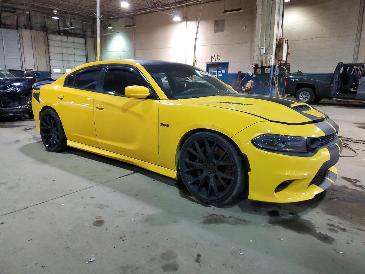 2017 Dodge Charger R - zdjęcie 4