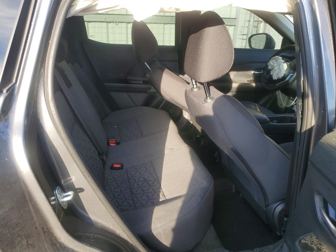 2025 Nissan Kicks Sv - zdjęcie 11