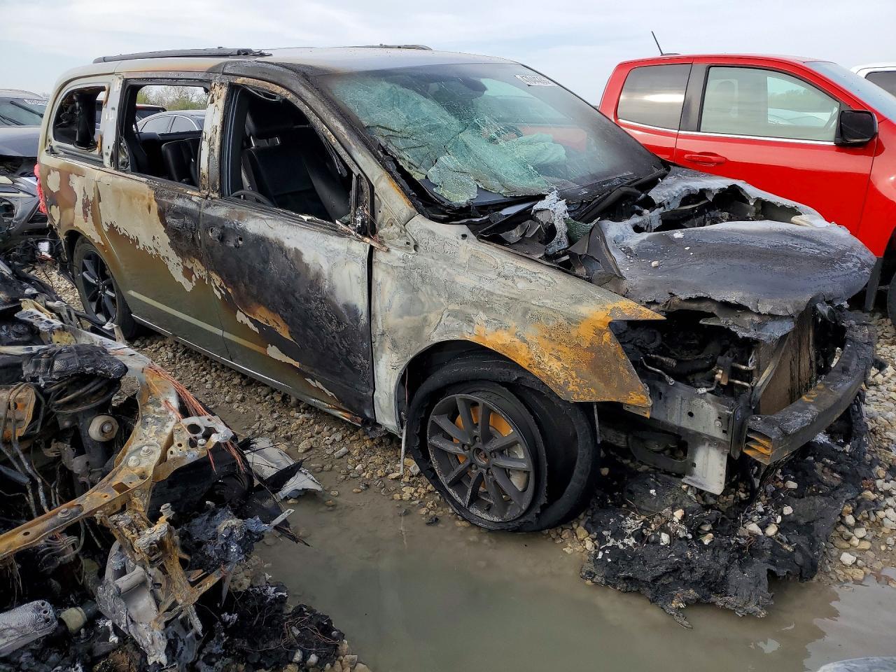 2019 Dodge Grand Caravan Gt - zdjęcie 4