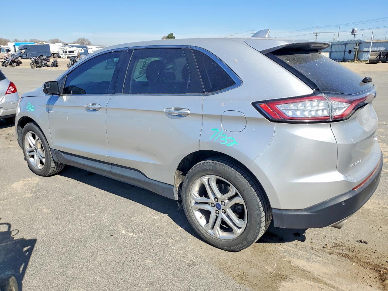 2018 Ford Edge Titanium - zdjęcie 2