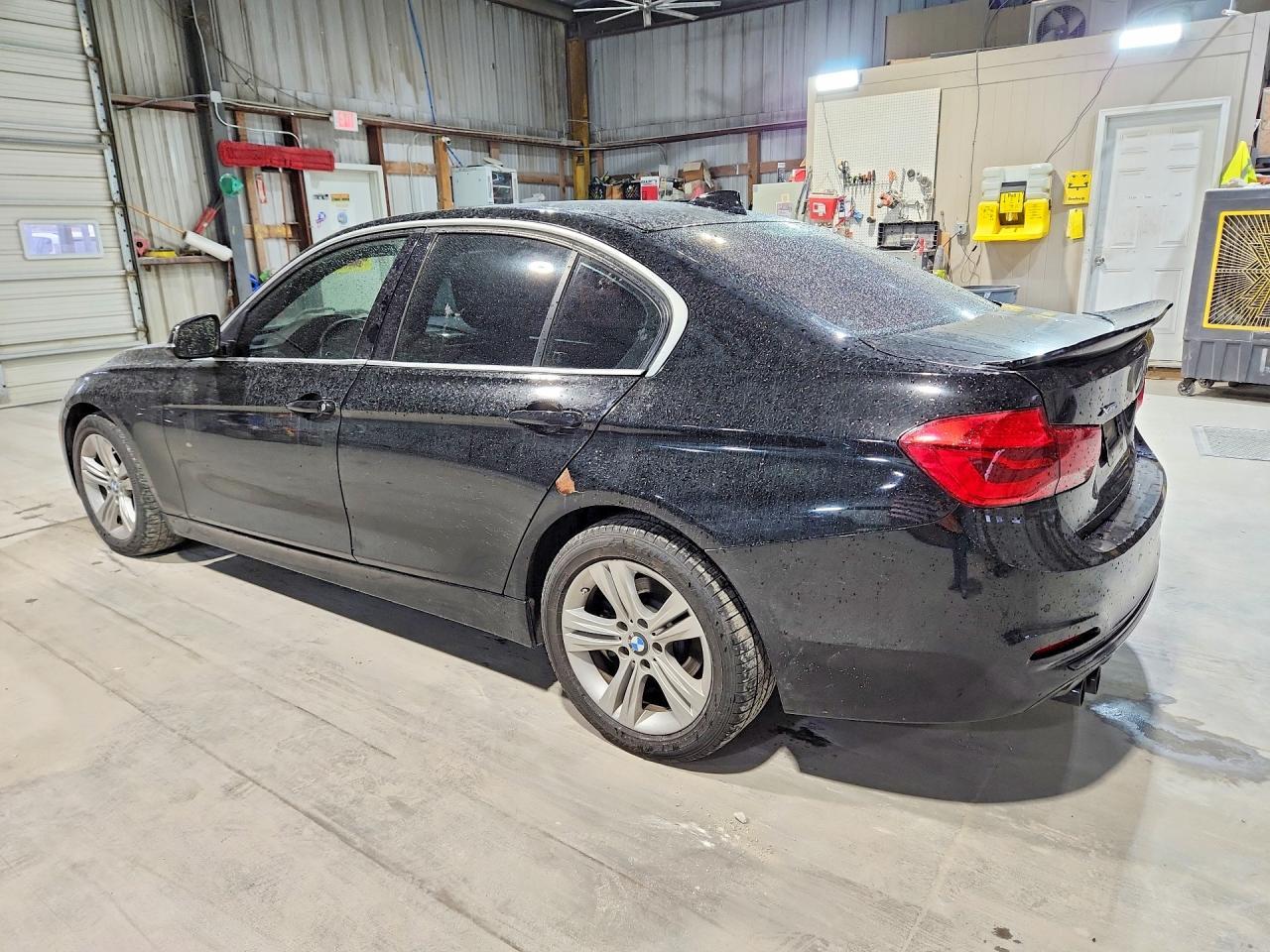 BMW Seria 3 - zdjęcie 2
