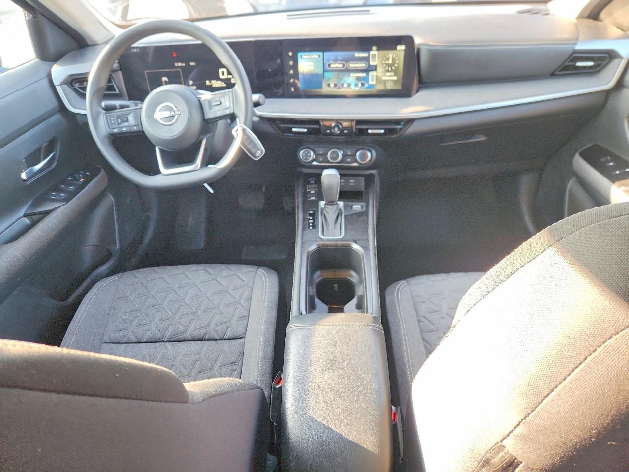 2025 Nissan Kicks Sv - zdjęcie 8