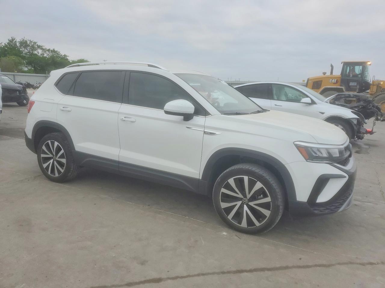 2024 Volkswagen Taos Se - zdjęcie 4