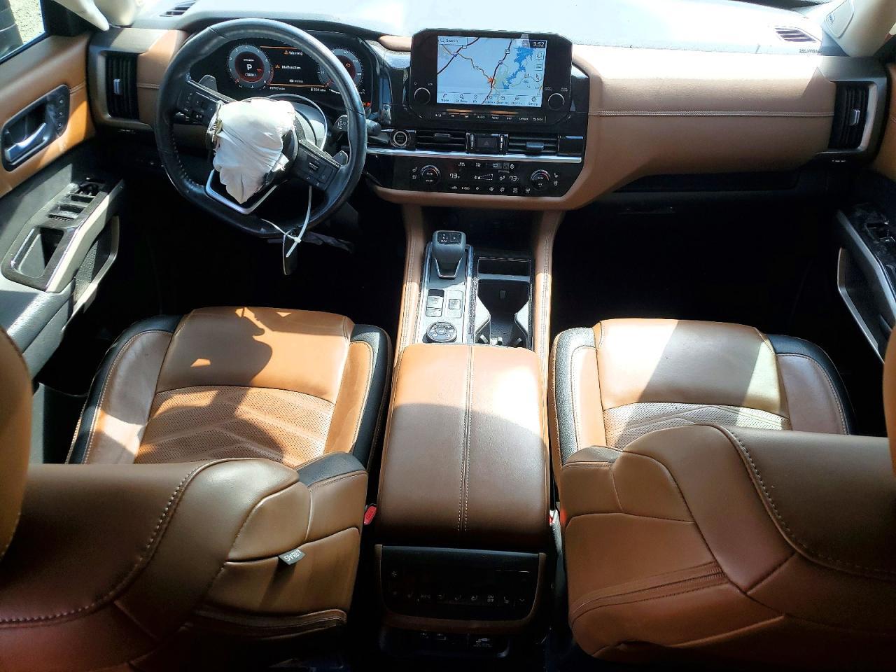 2023 Nissan Pathfinder Platinum - zdjęcie 8