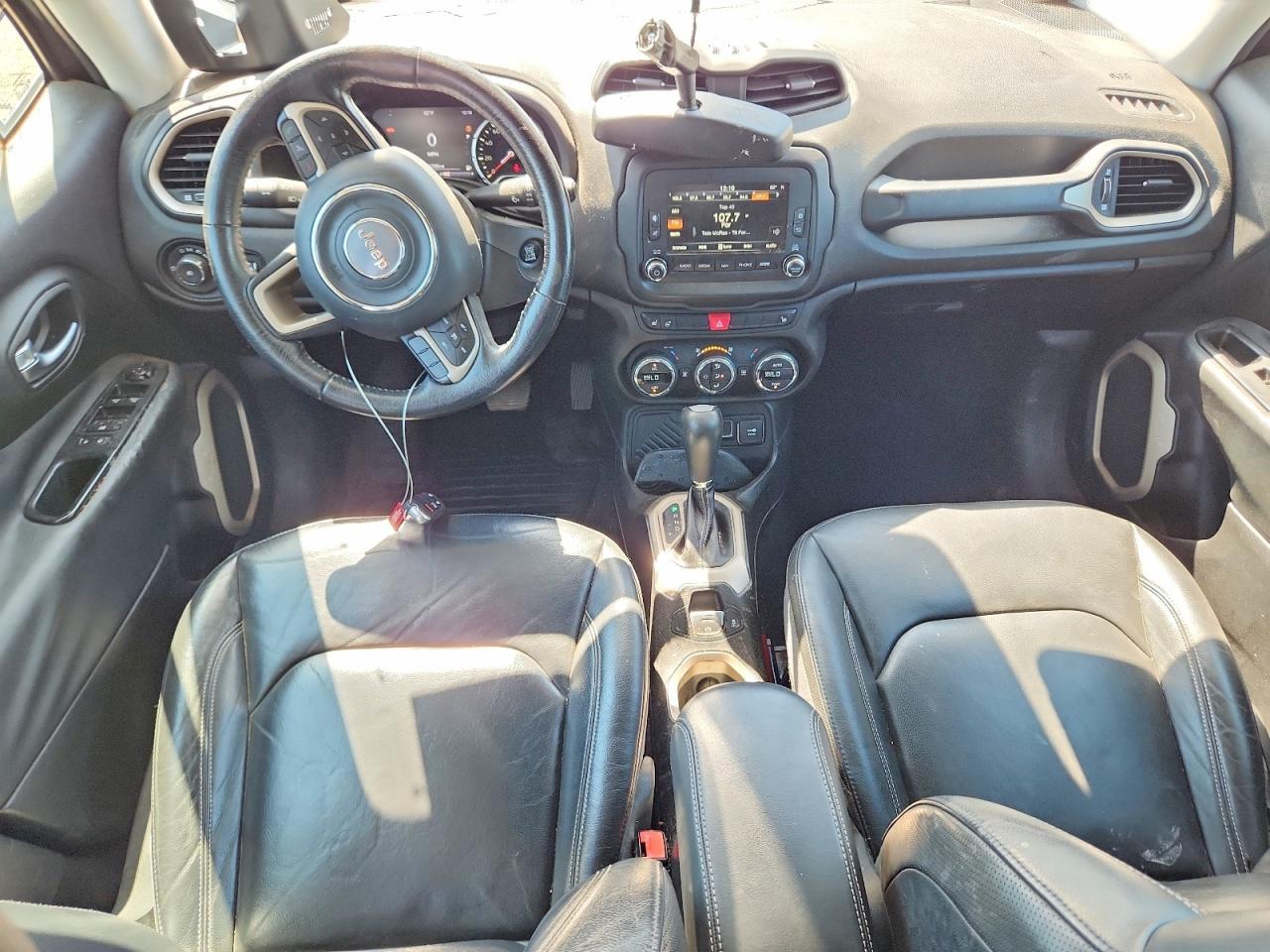 2016 Jeep Renegade Limited - zdjęcie 8