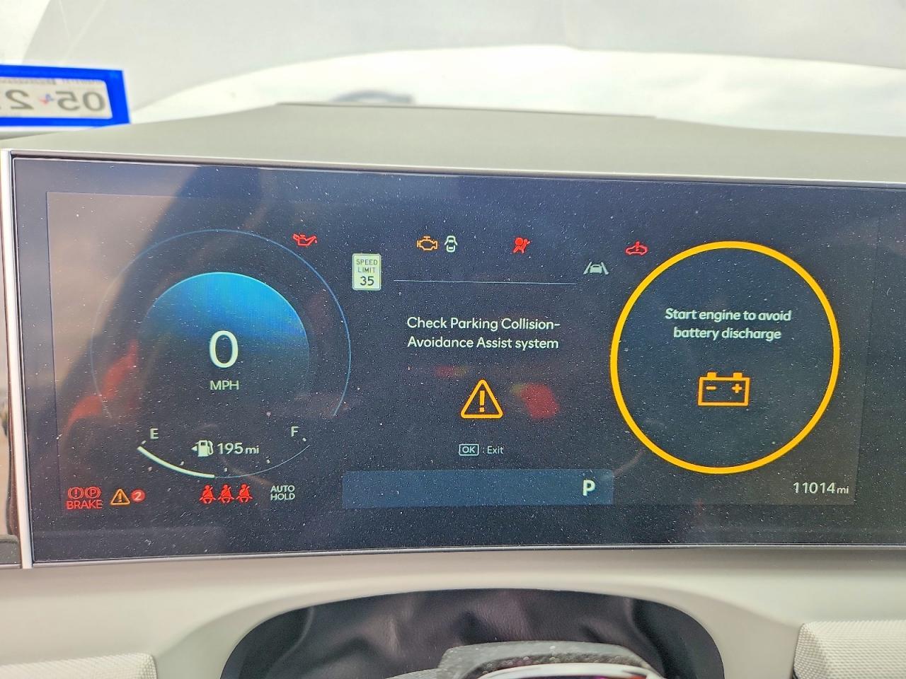 2025 Hyundai Tucson Hybrid Limited - zdjęcie 9