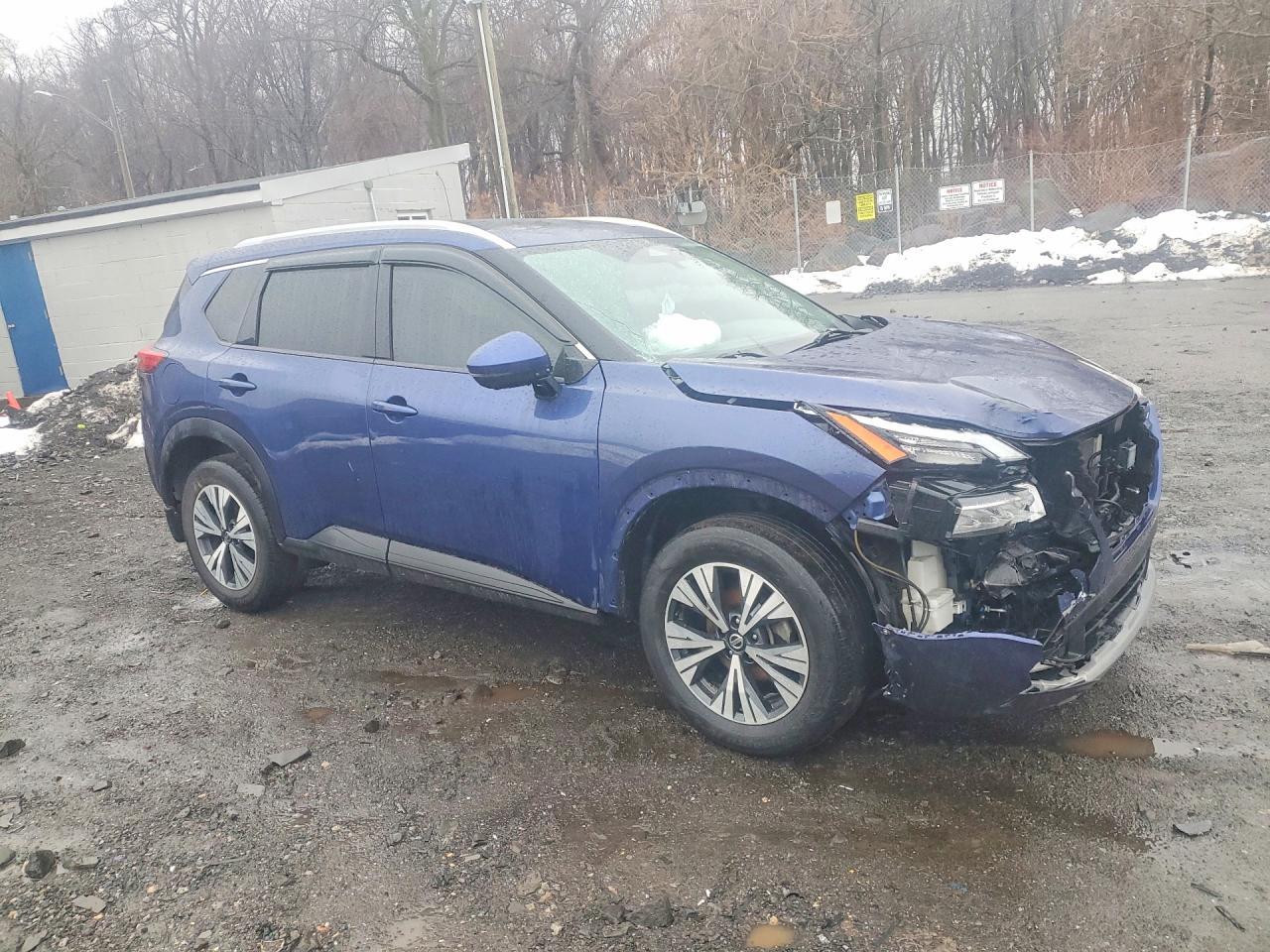 2021 Nissan Rogue Sv - zdjęcie 4