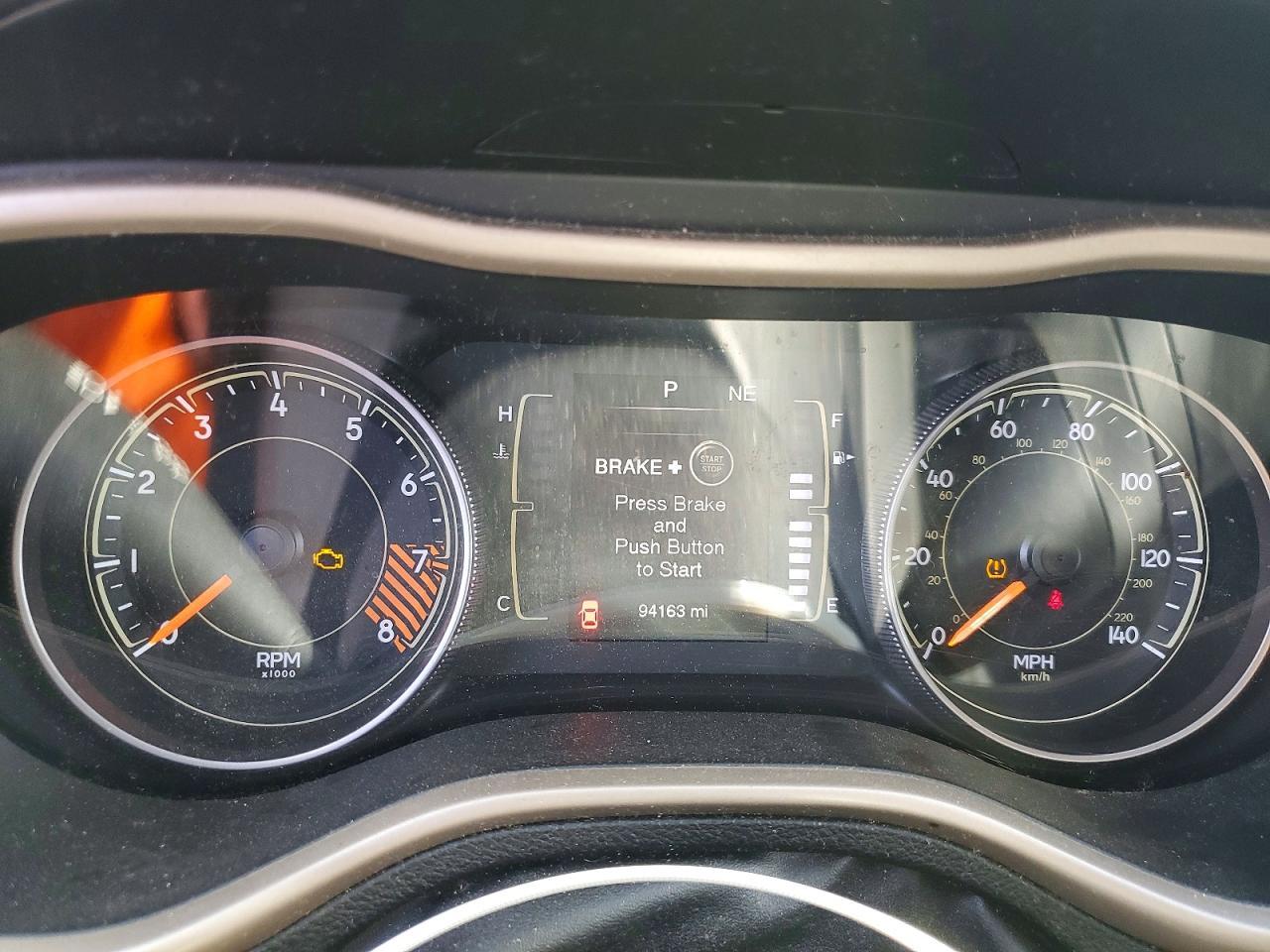 2015 Jeep Cherokee Latitude - zdjęcie 9