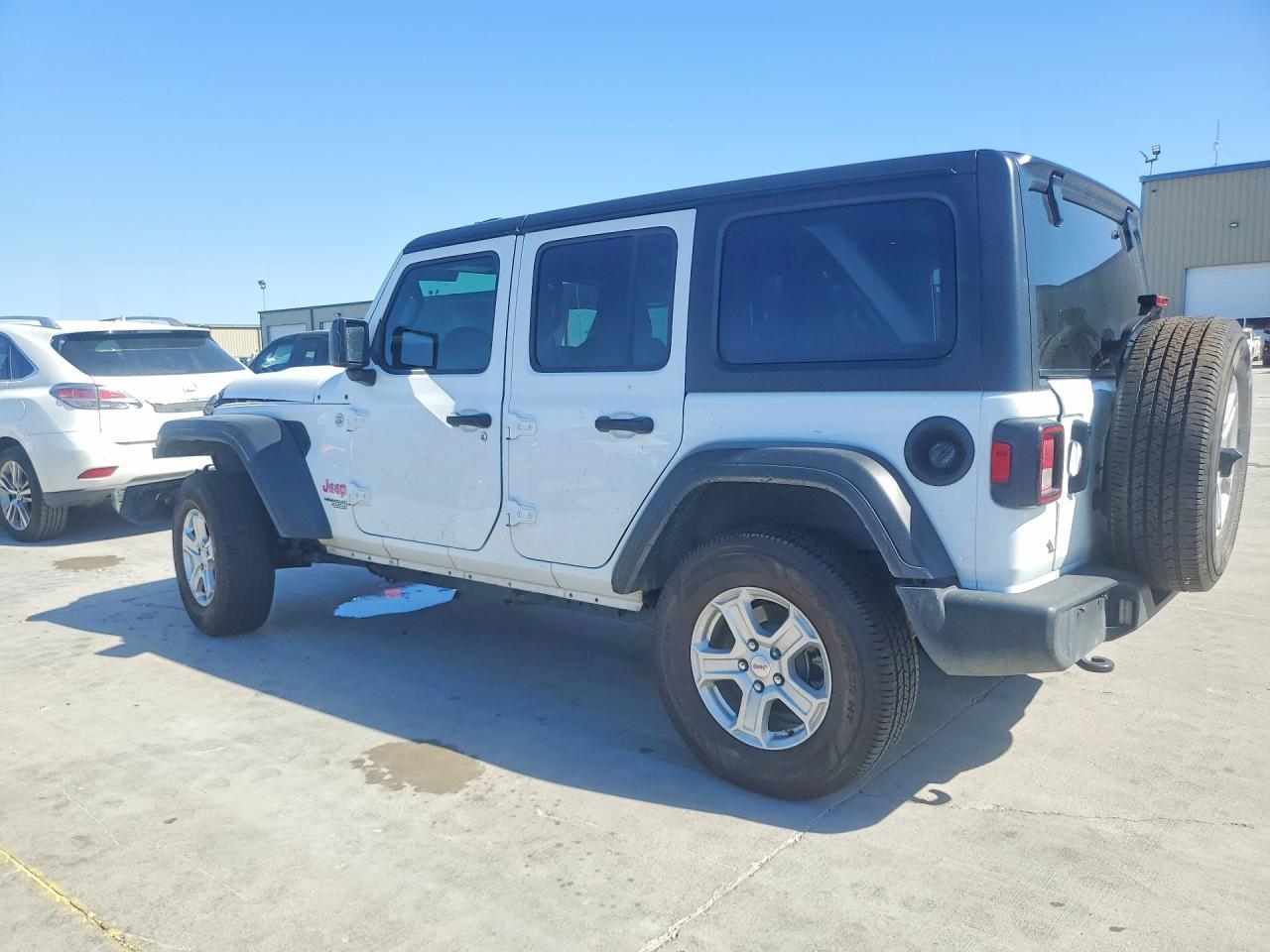 2020 Jeep Wrangler Unlimited Sport - zdjęcie 2