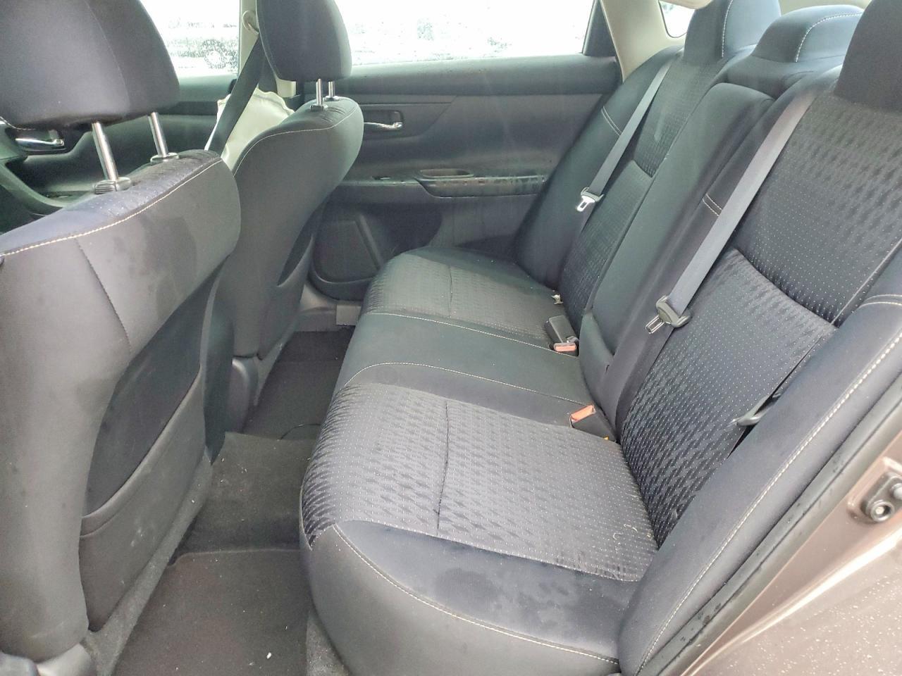 2016 Nissan Altima - zdjęcie 10