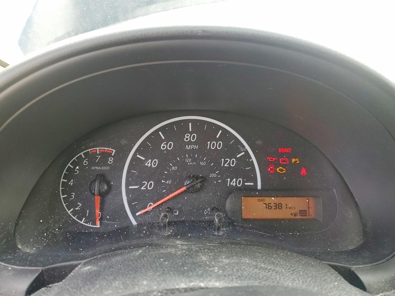 2014 Nissan Versa 1.6 S - zdjęcie 9