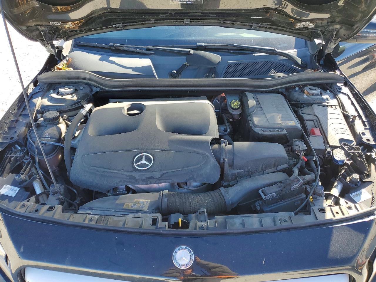 2015 Mercedes-Benz Gla 250 - zdjęcie 12