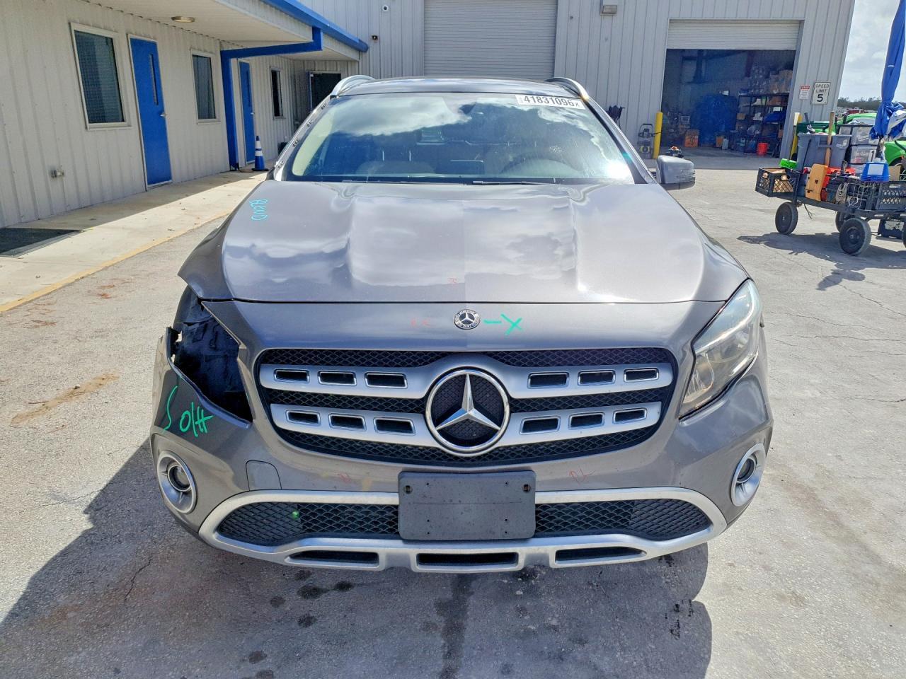2019 Mercedes-Benz Gla 250 4Matic - zdjęcie 5