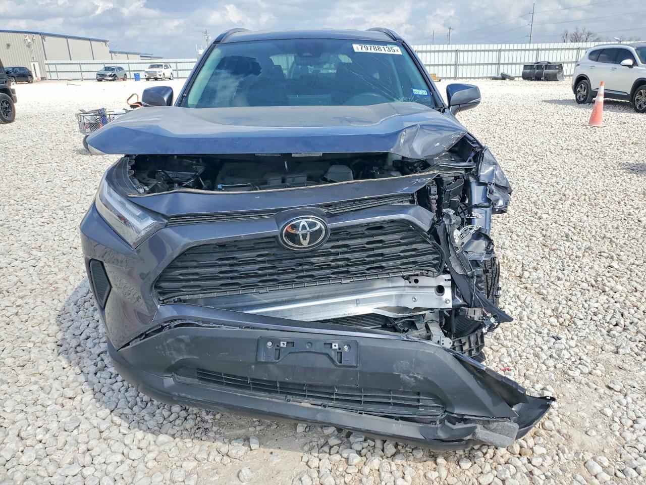 2025 Toyota Rav4 Xle - zdjęcie 5