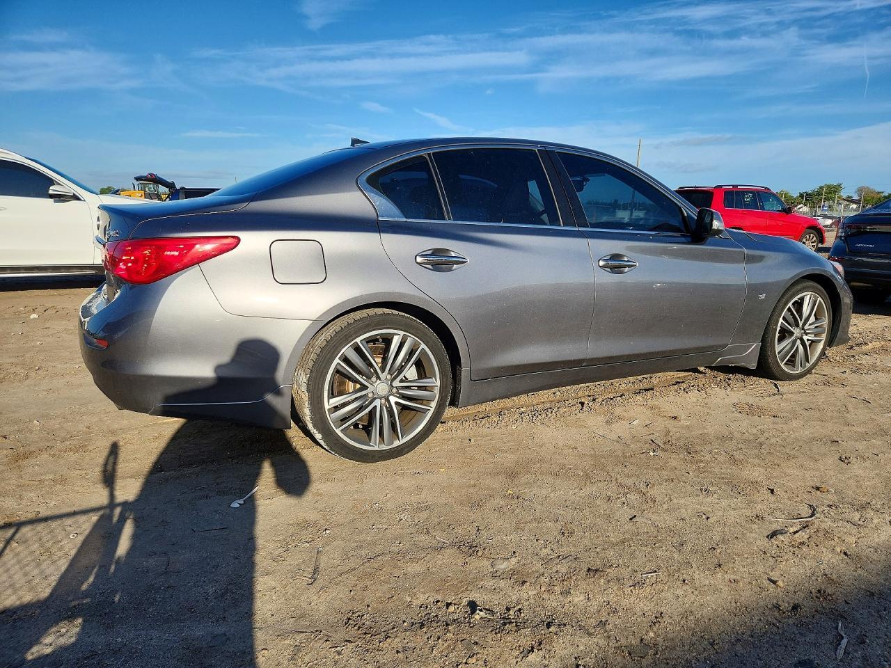 2015 Infiniti Q50 Sport - zdjęcie 3