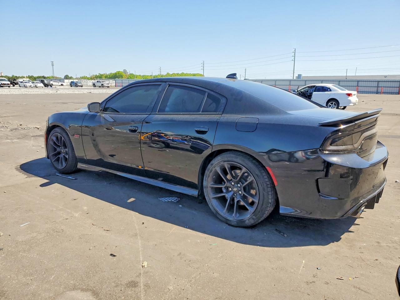 2020 Dodge Charger Scat Pack - zdjęcie 2