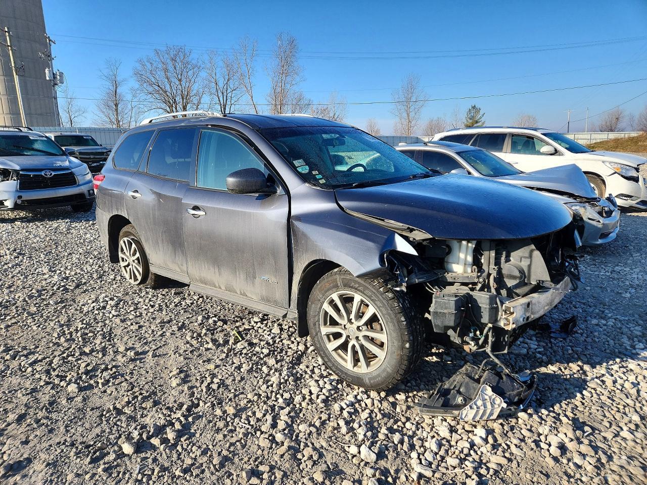 2014 Nissan Pathfinder Hybrid Sv - zdjęcie 4