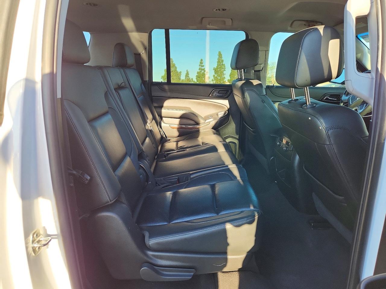 2019 GMC Yukon Xl K1500 Slt - zdjęcie 11