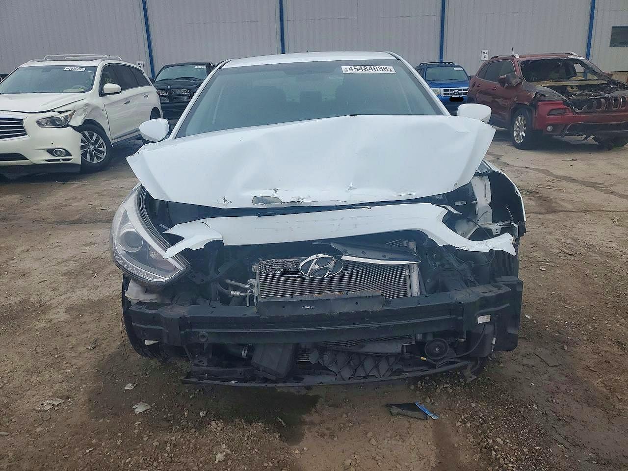 2016 Hyundai Accent Se - zdjęcie 5