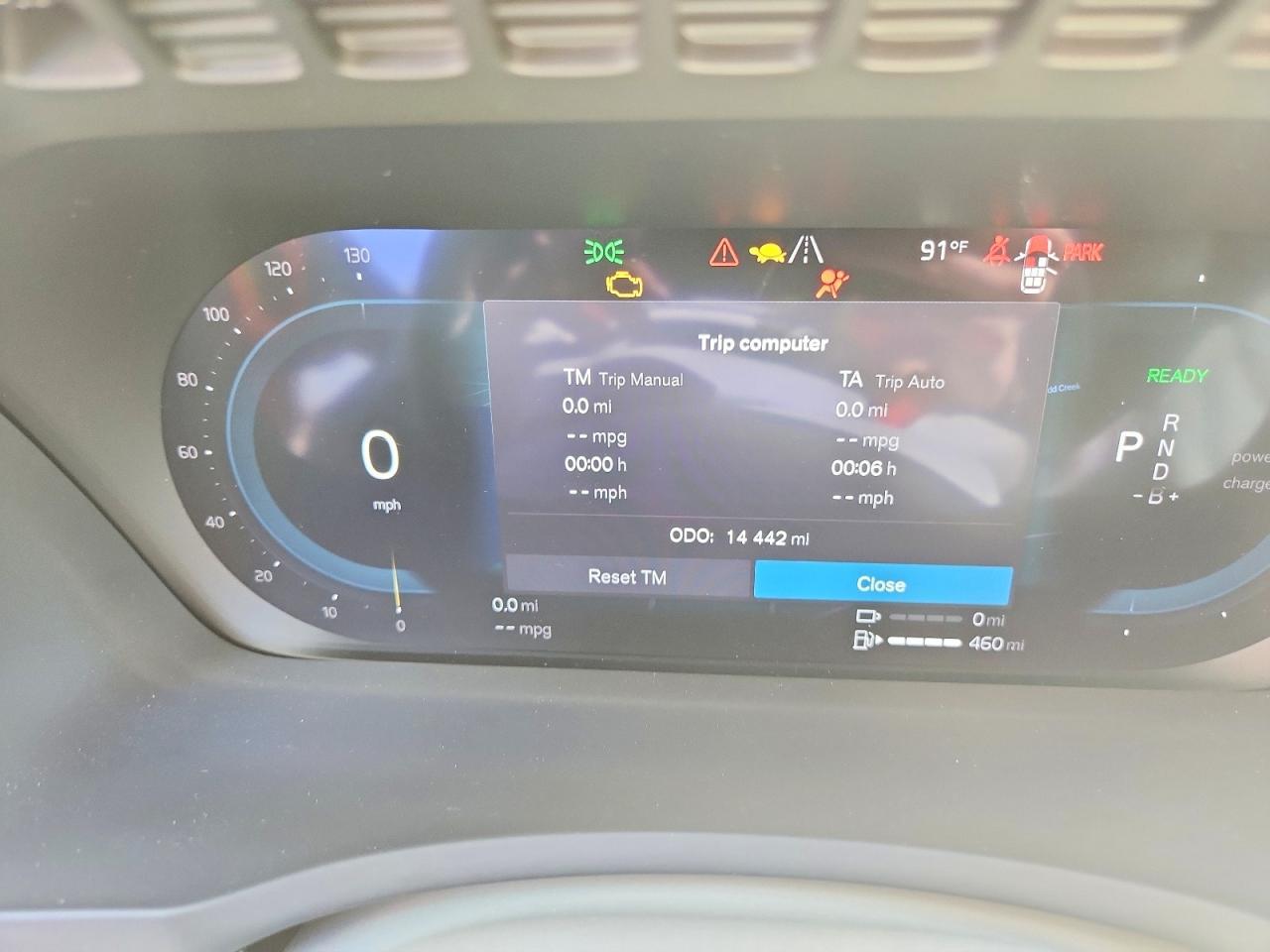 2025 Volvo Xc90 Plus - zdjęcie 9