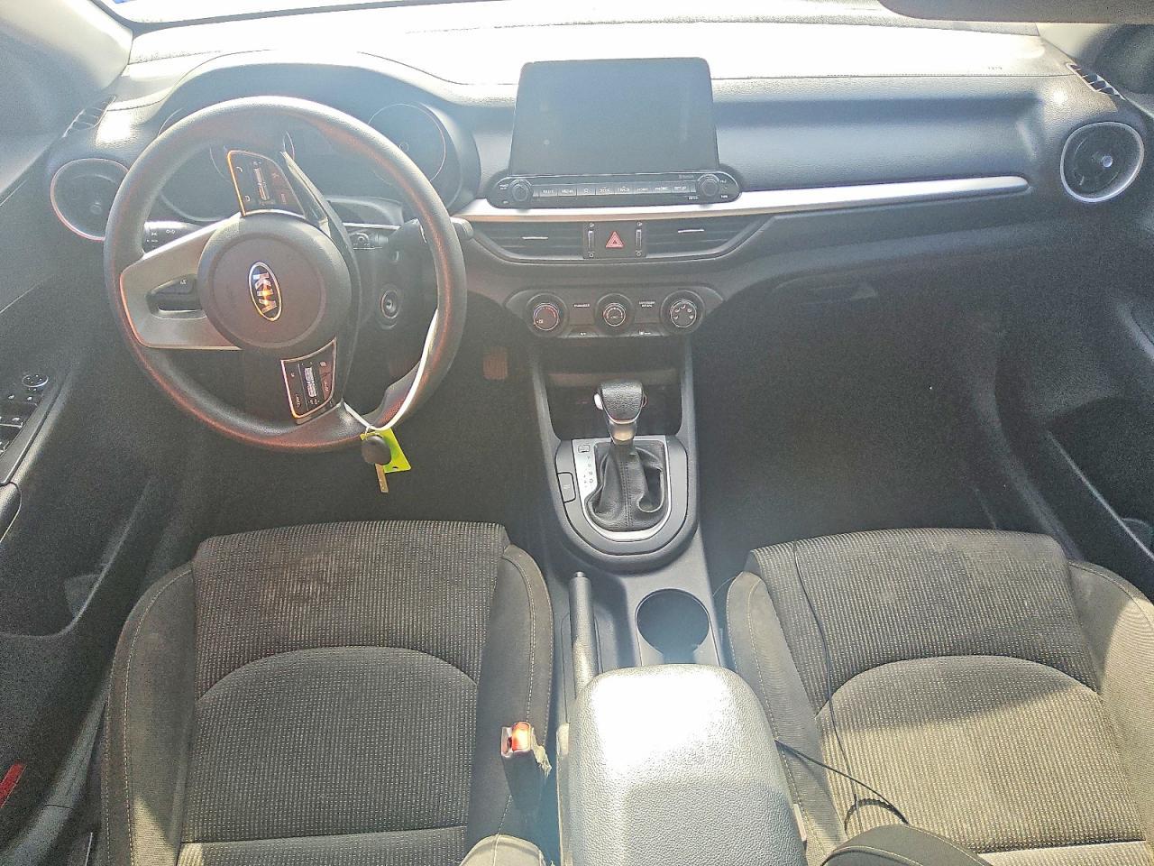 2020 Kia Forte Lxs - zdjęcie 8