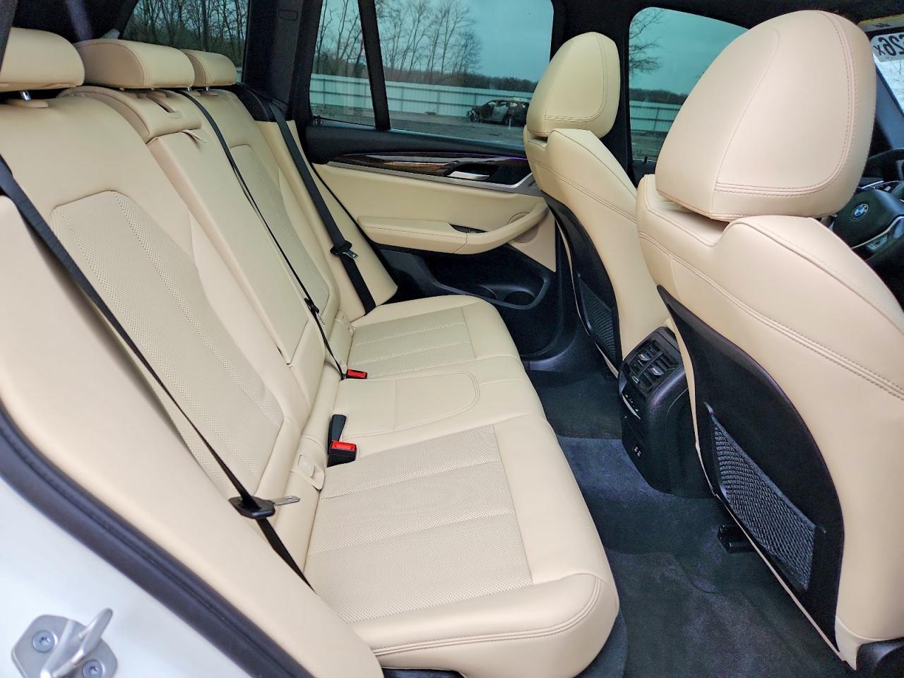 2023 BMW X3 xDrive30I - zdjęcie 11