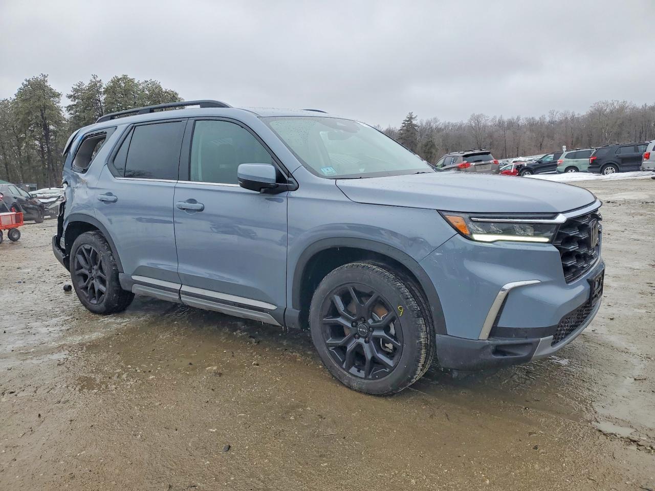 2025 Honda Pilot Touring - zdjęcie 4
