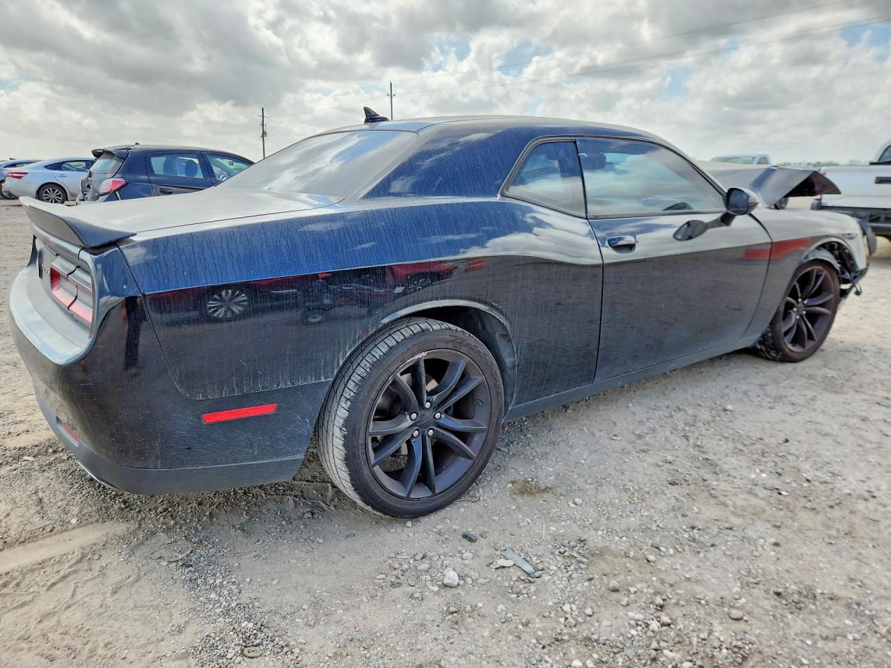 2016 Dodge Challenger Sxt - zdjęcie 3