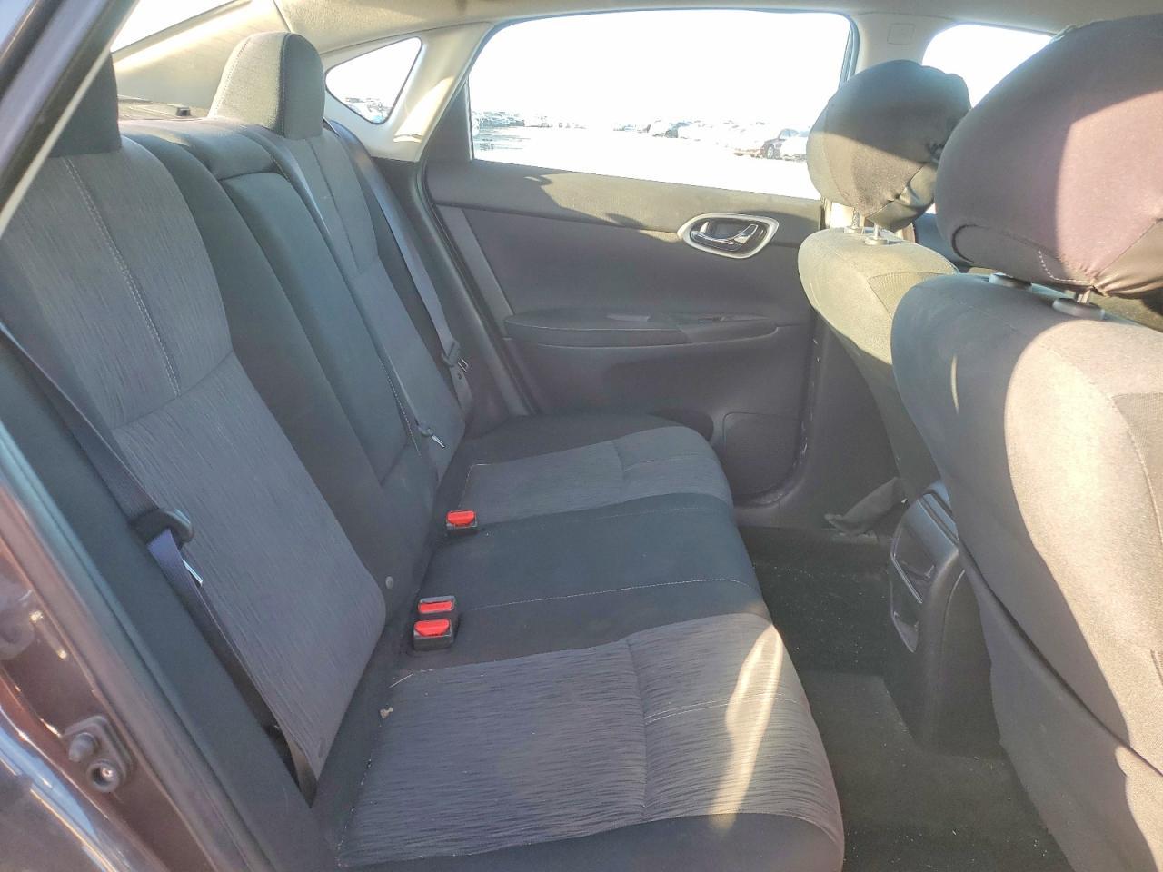 2015 Nissan Sentra Awd - zdjęcie 10