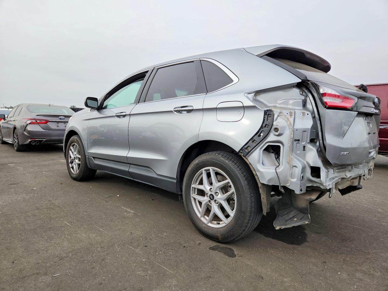 2023 Ford Edge Sel - zdjęcie 2
