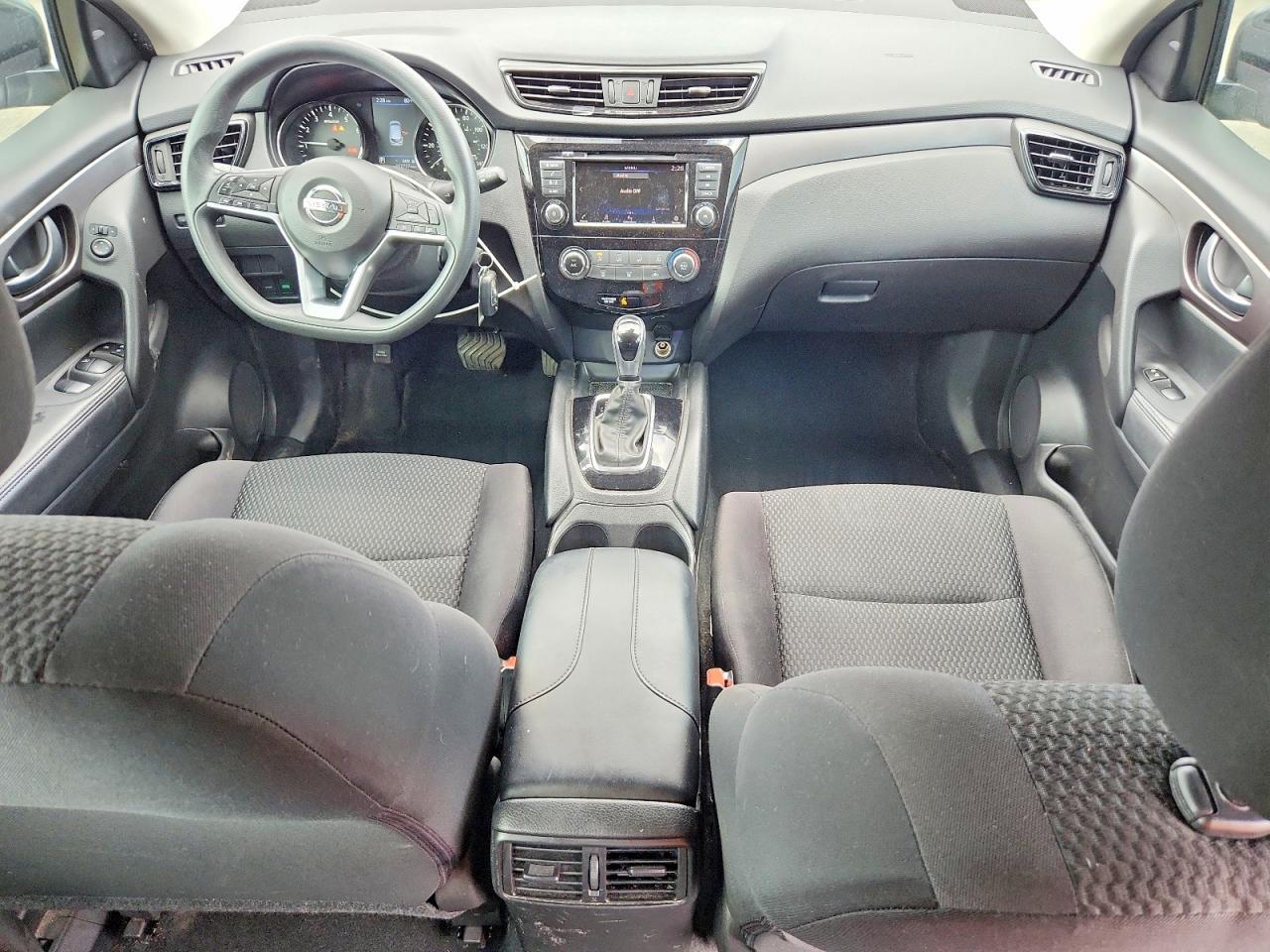 2020 Nissan Rogue Sport S - zdjęcie 8