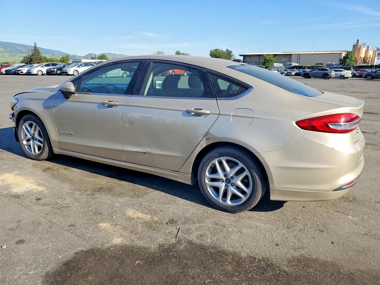 2017 Ford Fusion Se Hybrid - zdjęcie 2