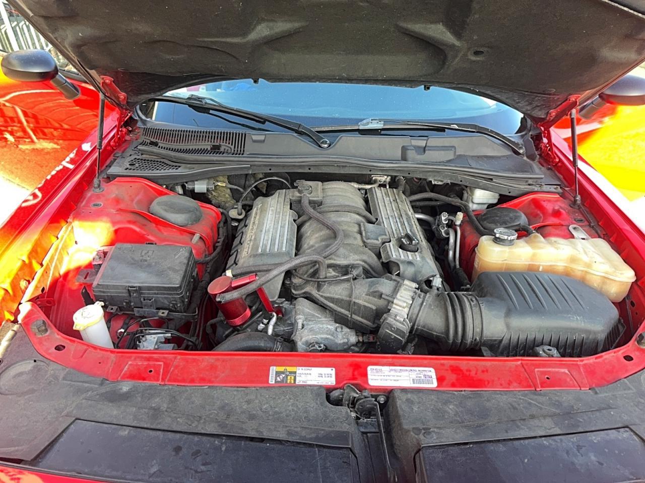 2015 Dodge Challenger R - zdjęcie 7