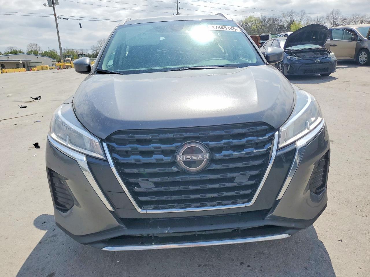 2022 Nissan Kicks Sv - zdjęcie 5