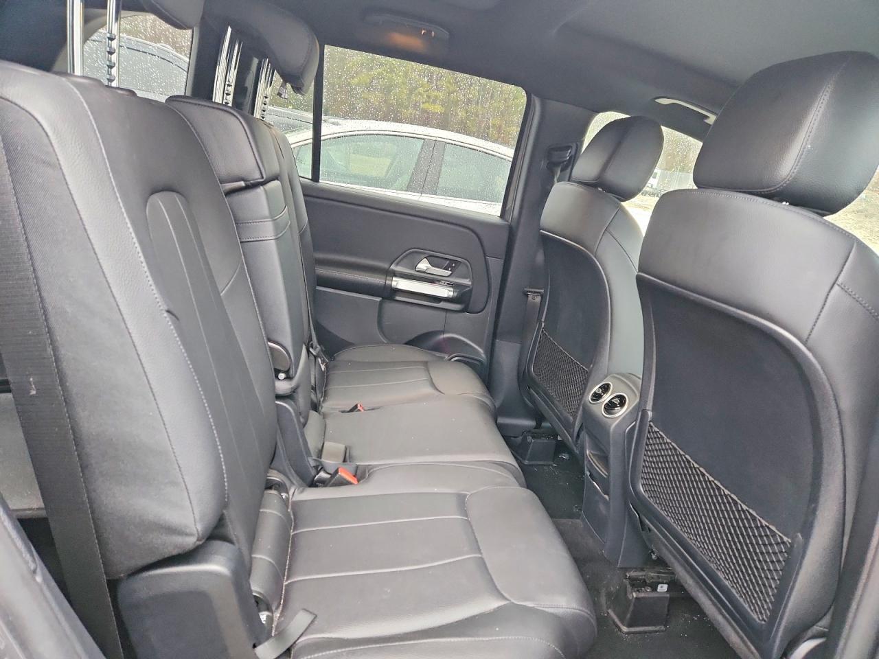 2023 Mercedes-Benz Glb 250 4Matic - zdjęcie 11