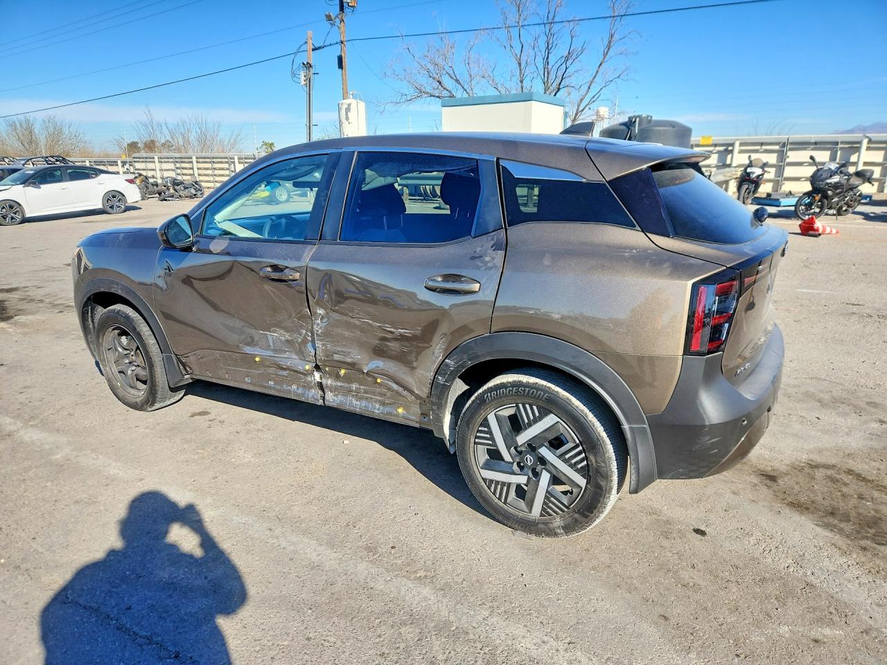 2025 Nissan Kicks Sv - zdjęcie 2