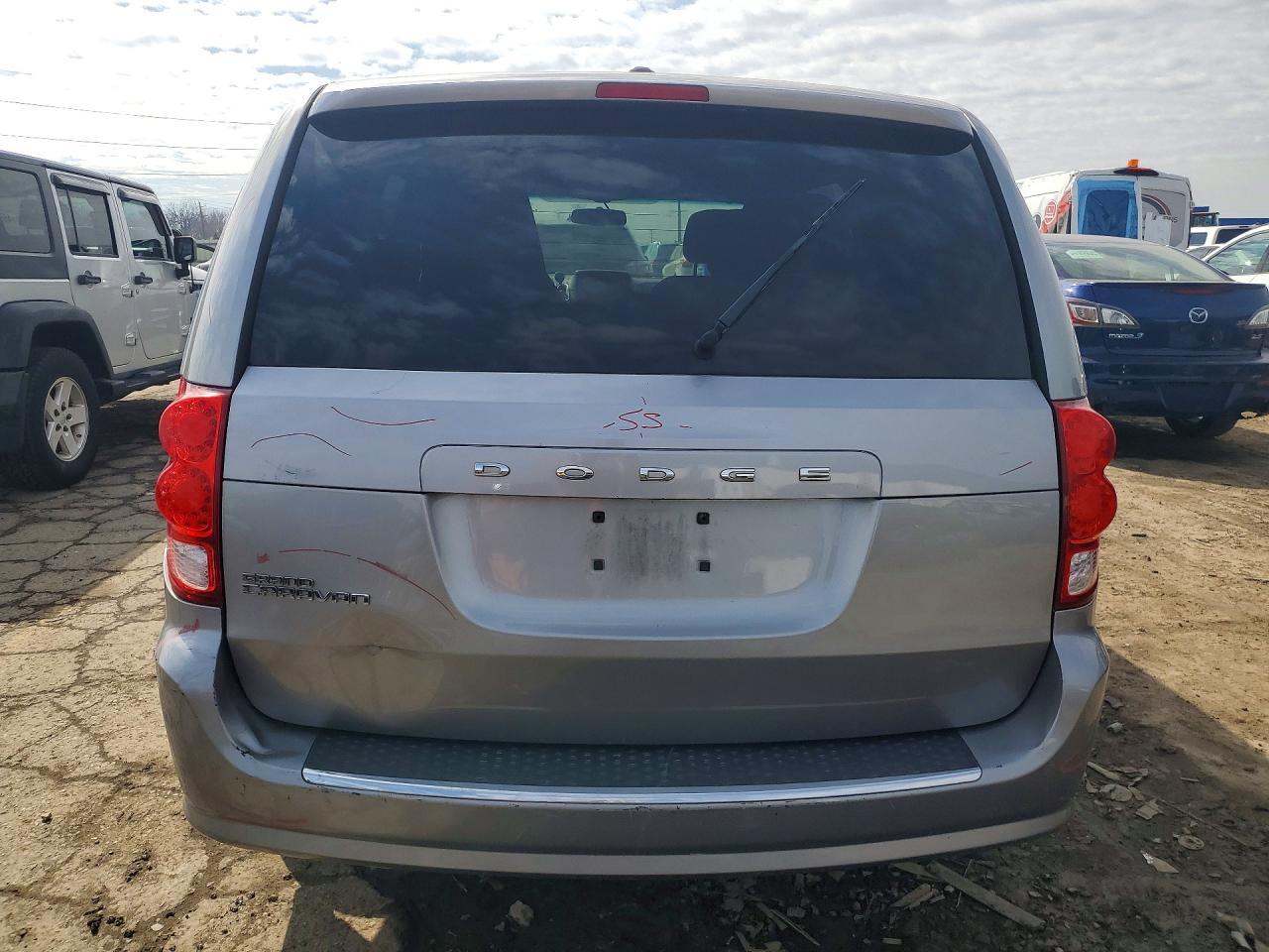 2016 Dodge Grand Caravan Se - zdjęcie 6