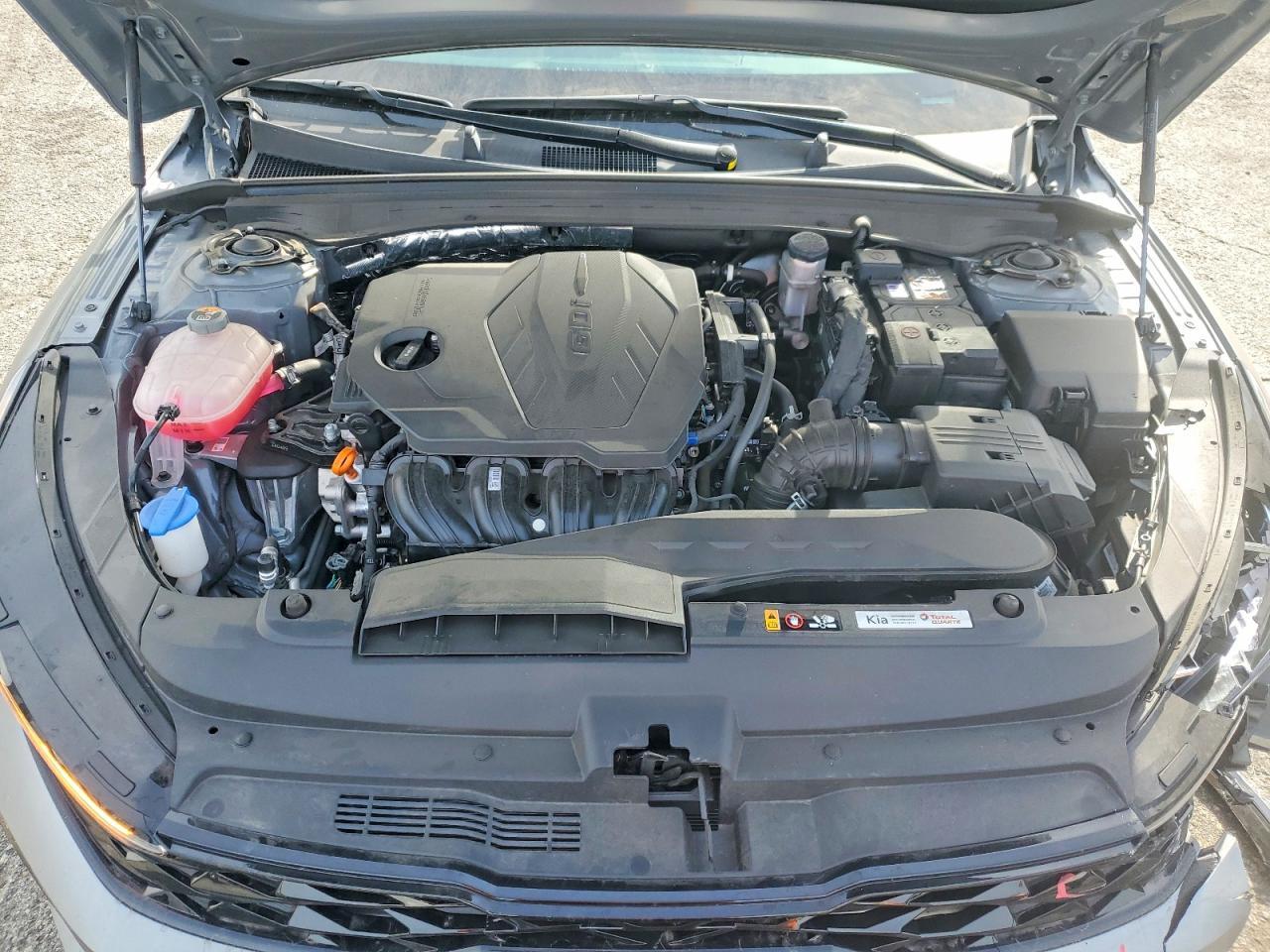 2025 Kia K5 Gt-Line - zdjęcie 11