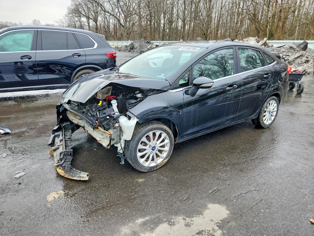 2017 Ford Fiesta Titanium - zdjęcie główne