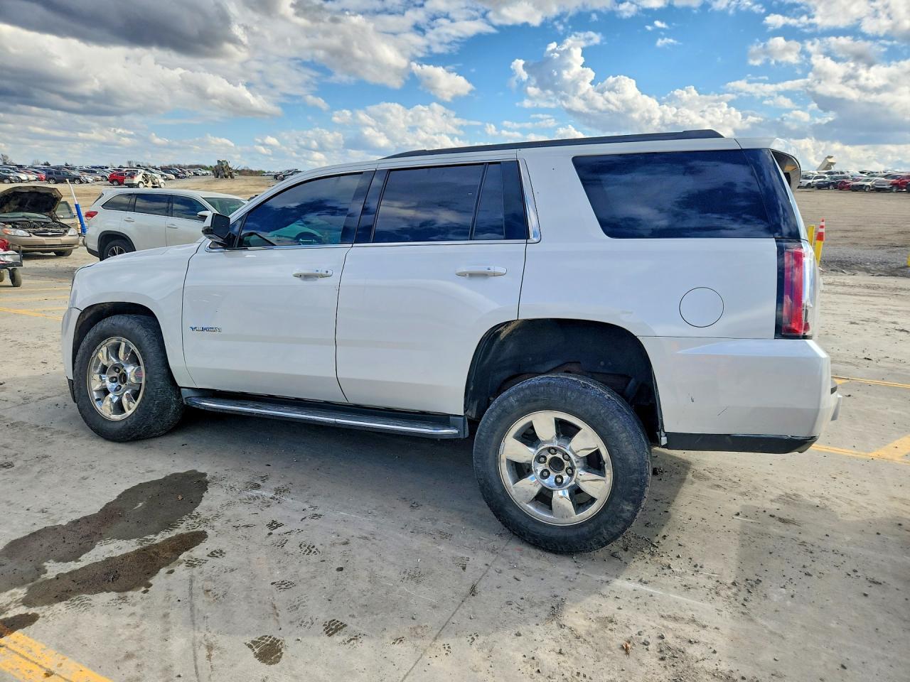 2016 GMC Yukon Slt - zdjęcie 2
