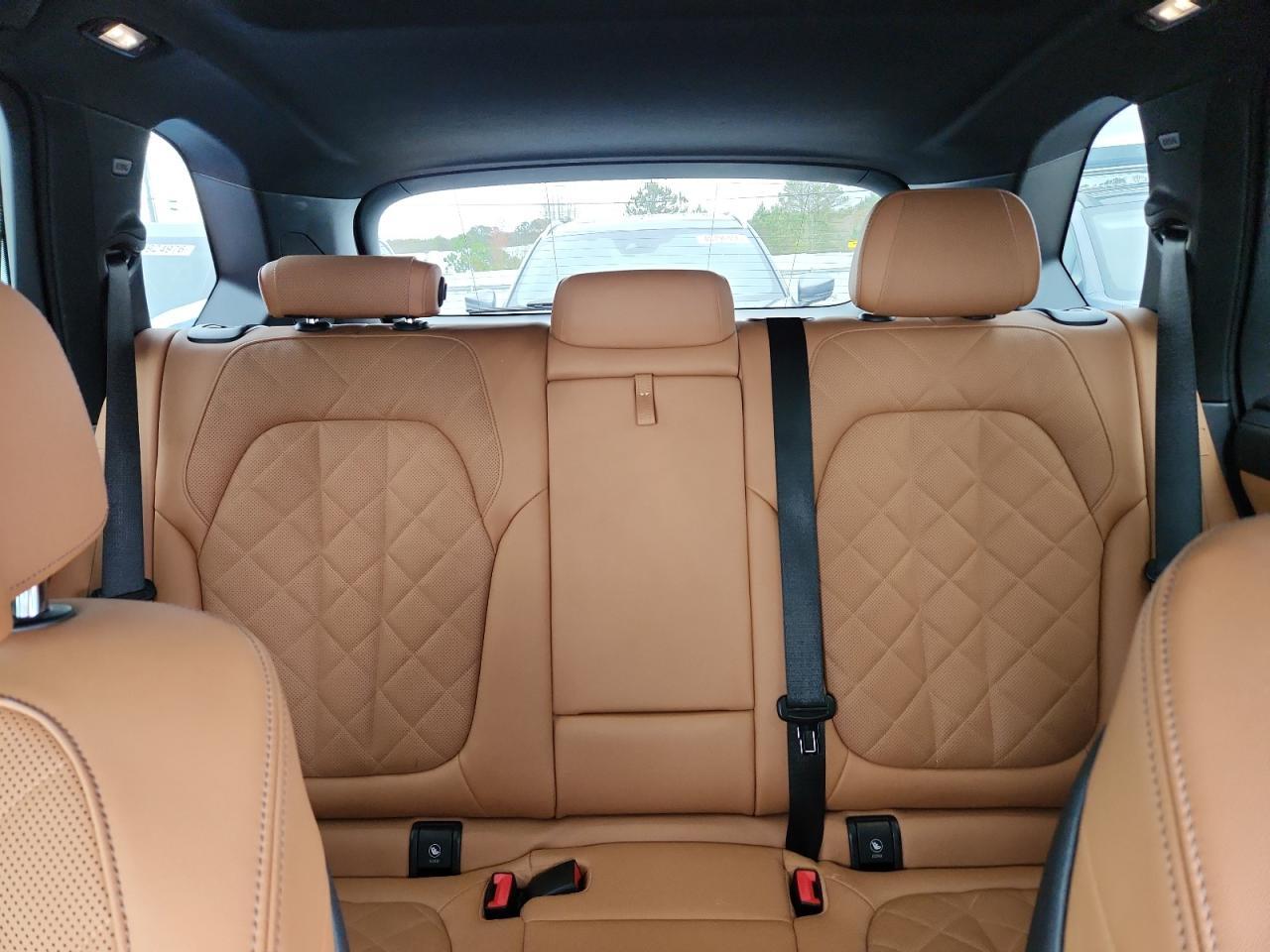 2023 BMW X5 xDrive40I - zdjęcie 10