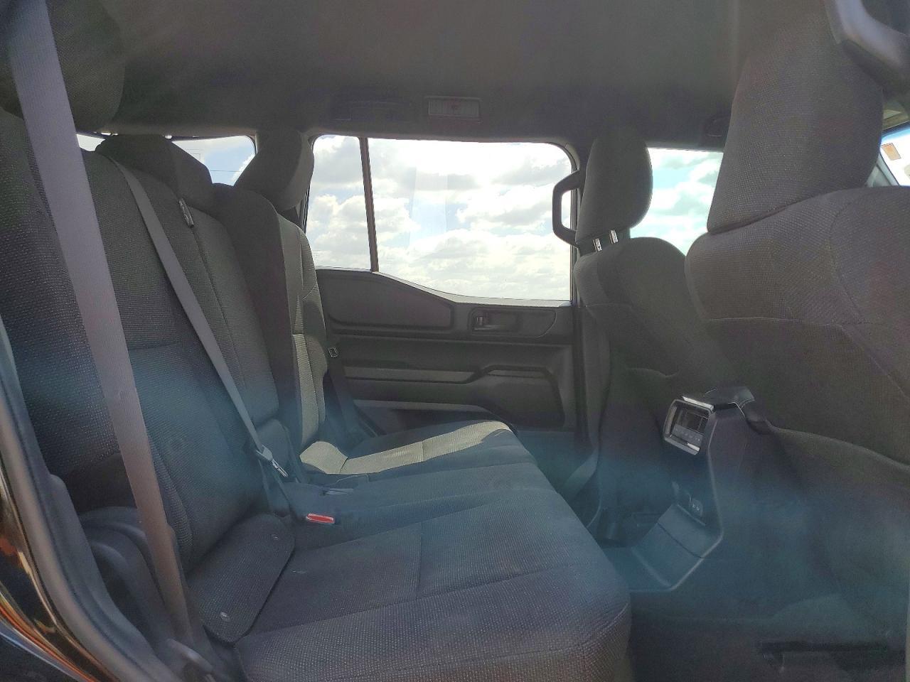 2025 Toyota Land Cruiser 1958 - zdjęcie 11