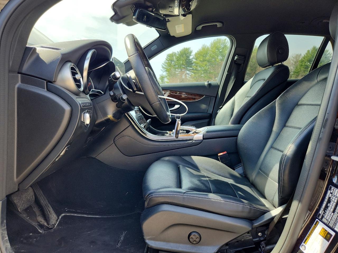2019 Mercedes-Benz Glc 300 - zdjęcie 7