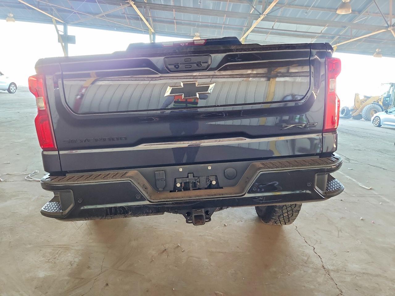 2024 Chevrolet Silverado K1500 Zr2 - zdjęcie 6