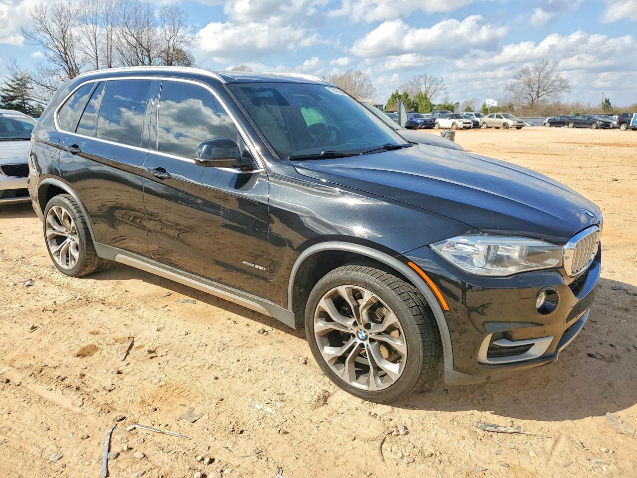 2017 BMW X5 xDrive35I - zdjęcie 4