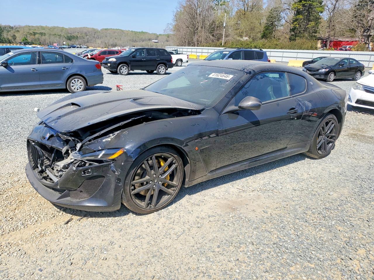 2014 Maserati Granturismo S - zdjęcie główne
